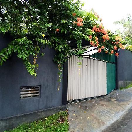 Sunny Side 89 Hotel Galle Luaran gambar