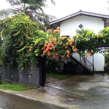 Sunny Side 89 Hotel Galle Luaran gambar